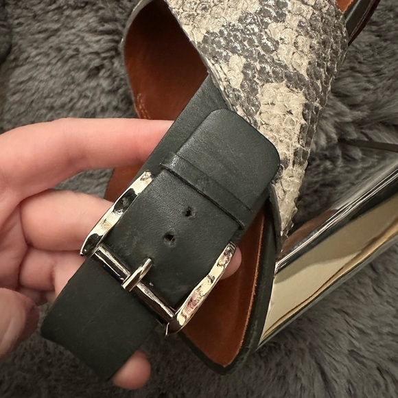 Rebecca Minkoff Black Gray Snake Print Slingback Heels - Picture 6 of 14